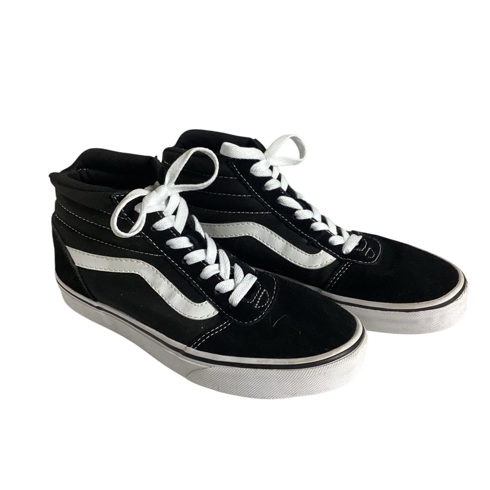 Vans Classic Black and White High-Tops